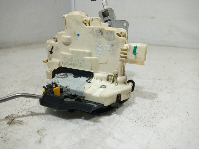 Recambio de cerradura puerta delantera derecha para audi a8 (4e2) referencia OEM IAM   