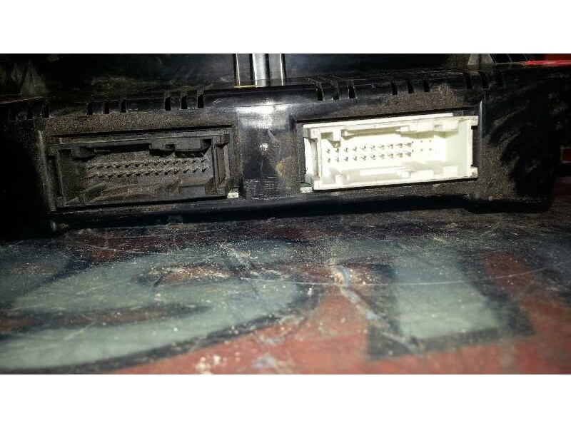 Recambio de mando climatizador para ford focus berlina (cap) referencia OEM IAM 3M5T18C612AL  