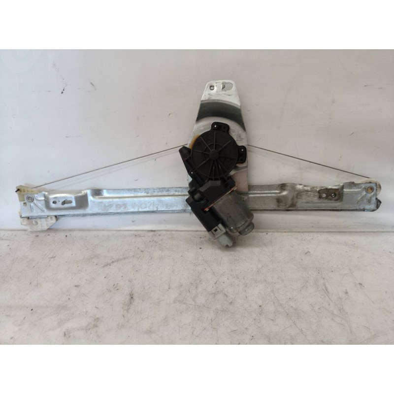 Recambio de elevalunas trasero izquierdo para citroën c4 grand picasso exclusive plus referencia OEM IAM  135090222 440787E