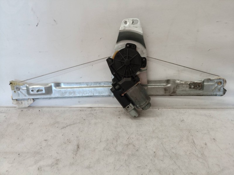 Recambio de elevalunas trasero izquierdo para citroën c4 grand picasso exclusive plus referencia OEM IAM  135090222 440787E