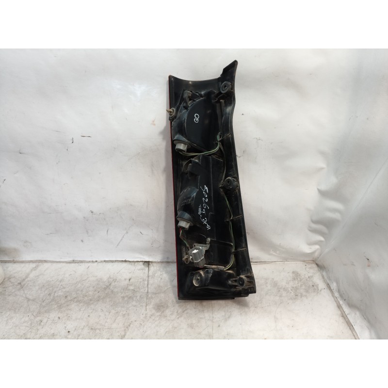 Recambio de piloto trasero derecho para honda cr-v (rd1/3) básico (rd1) referencia OEM IAM 0432200 0432200 0432200