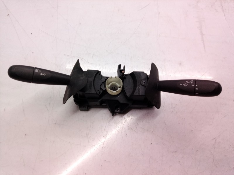 Recambio de mando multifuncion para alfa romeo 166 2.4 jtd distinctive referencia OEM IAM 156018004 156018004 156018004