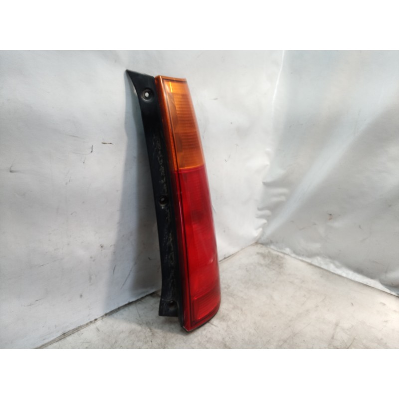 Recambio de piloto trasero derecho para honda cr-v (rd1/3) básico (rd1) referencia OEM IAM 0432200 0432200 0432200