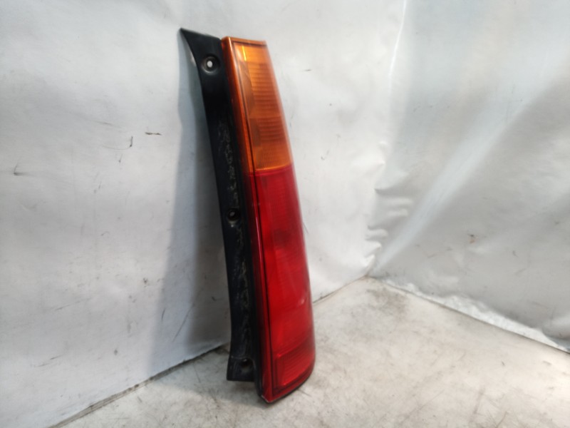 Recambio de piloto trasero derecho para honda cr-v (rd1/3) básico (rd1) referencia OEM IAM 0432200 0432200 0432200