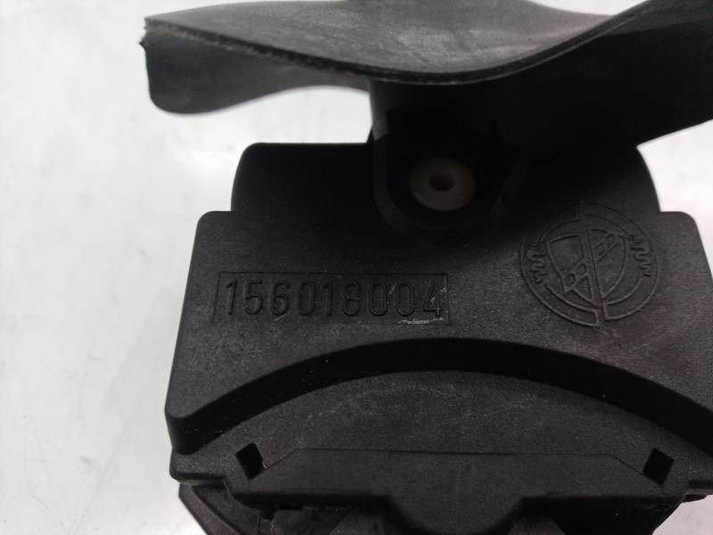 Recambio de mando multifuncion para alfa romeo 166 2.4 jtd distinctive referencia OEM IAM 156018004 156018004 156018004