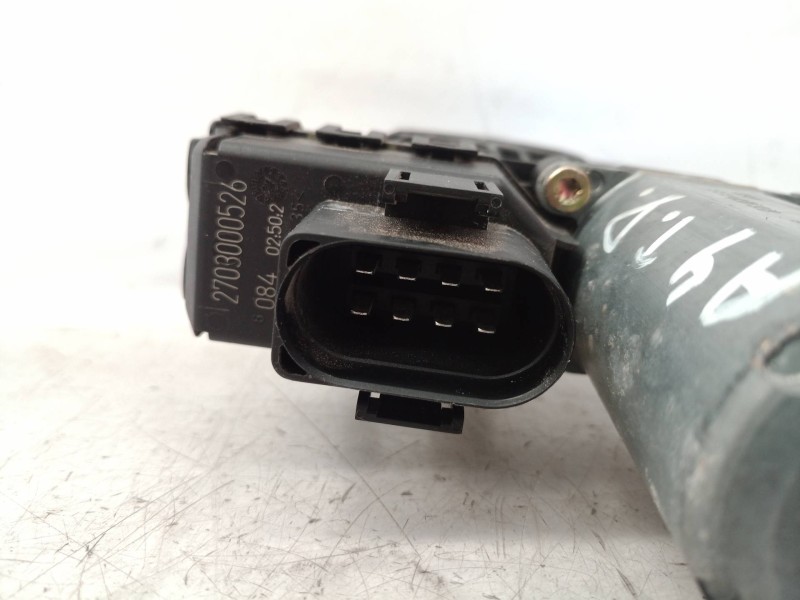 Recambio de motor elevalunas trasero derecho para audi a4 berlina (b5) referencia OEM IAM 2703000526 2703000526 0130821786 Recambio de motor elevalunas trasero derecho para audi a4 berlina (b5) referencia OEM IAM 2703000526 2703000526 0130821786