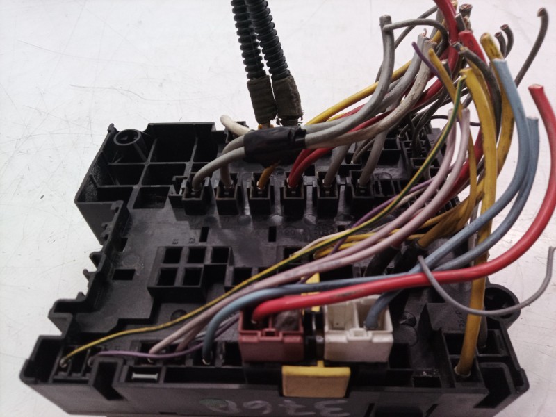 Recambio de caja reles / fusibles para peugeot 406 coupe (s1/s2) 2.0 referencia OEM IAM   