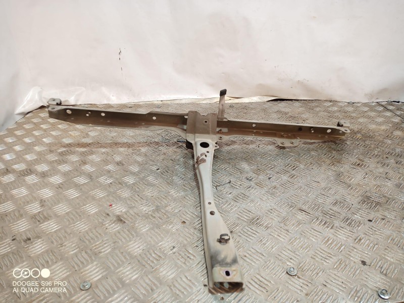 Recambio de panel frontal para honda cr-v (rd8) es referencia OEM IAM   