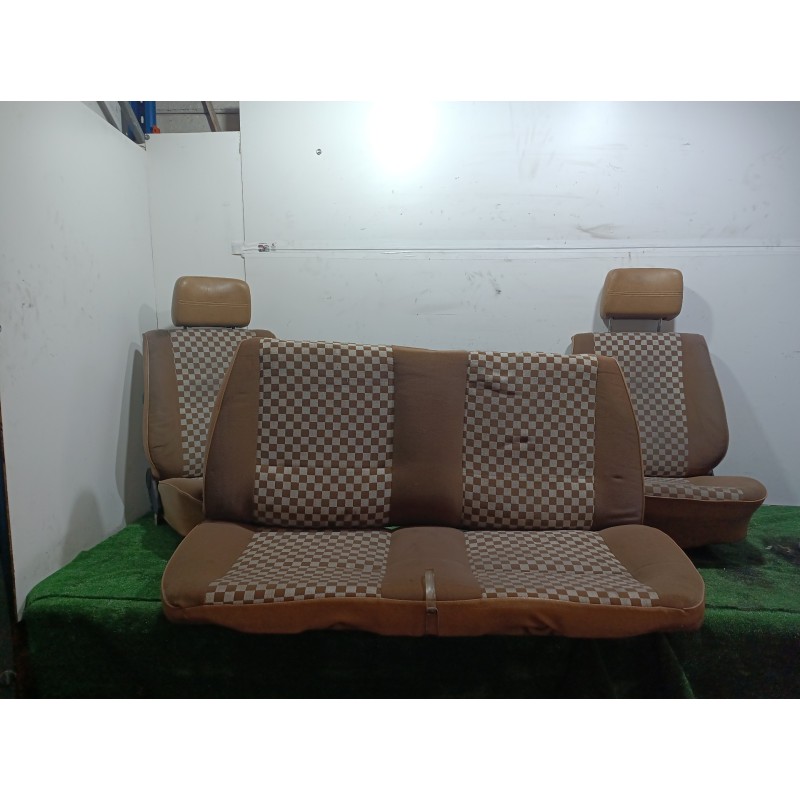 Recambio de juego asientos completo para volkswagen polo (867/871/873) azur coupe referencia OEM IAM 3PUERTAS 3 PUERTAS 3 PUERTA