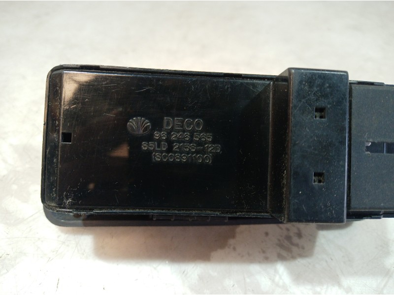 Recambio de mando elevalunas delantero izquierdo para daewoo lanos referencia OEM IAM 96246565 96246565 96246565