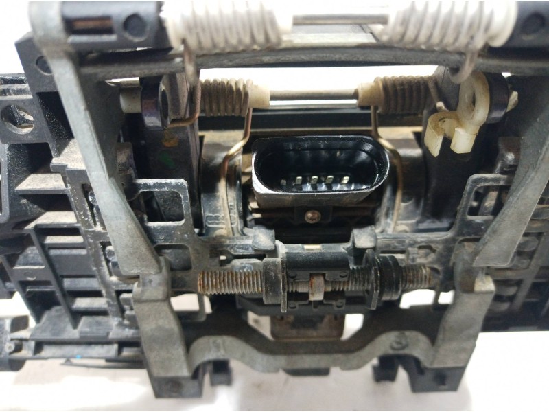 Recambio de maneta exterior trasera derecha para audi a8 (4e2) referencia OEM IAM   