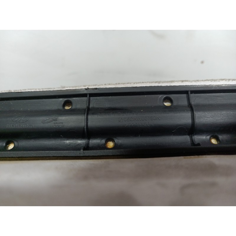 Recambio de techo interior para mahindra xuv 500 xuv 500 fwd w6 referencia OEM IAM 0105CAW00780N 0105CAW00780N 0105CAW00780N