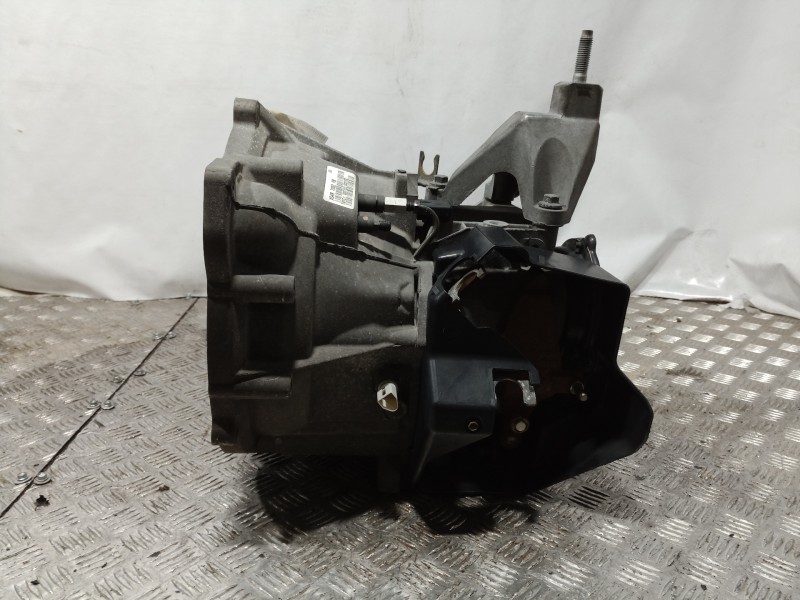 Recambio de caja cambios para ford focus berlina (cak) ghia referencia OEM IAM XS4R7002FB XS4R7002FB XS4R7002FB