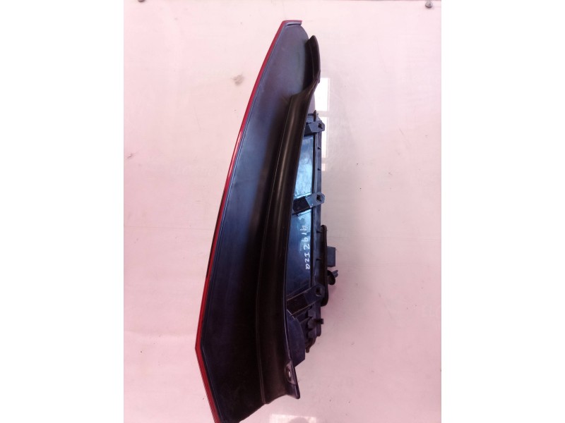 Recambio de piloto trasero izquierdo para ford fiesta (cbk) ambiente referencia OEM IAM 2S5113A603B 2S5113A603B 2S5113A603B