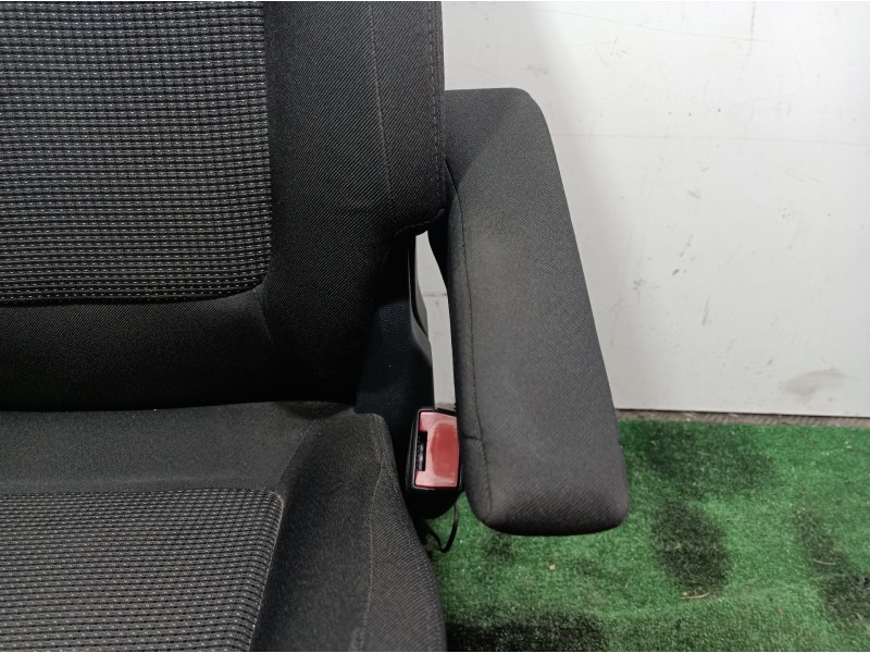 Recambio de asiento delantero derecho para peugeot 5008 1.6 hdi fap cat (9hz / dv6ted4) referencia OEM IAM   