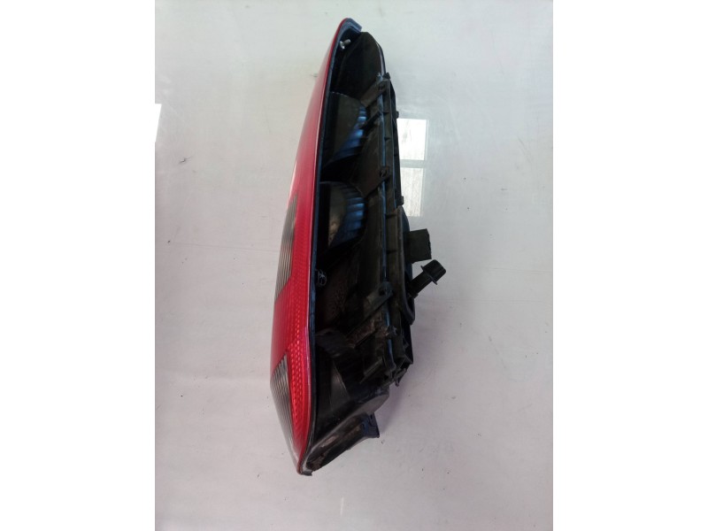 Recambio de piloto trasero derecho para ford fiesta (cbk) ambiente referencia OEM IAM 2S5113A603B 2S5113A603B 2S5113A603B
