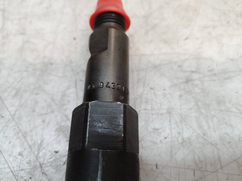 Recambio de inyector para ford mondeo berlina (ge) ambiente referencia OEM IAM 0432133801 0432133801 0432133801