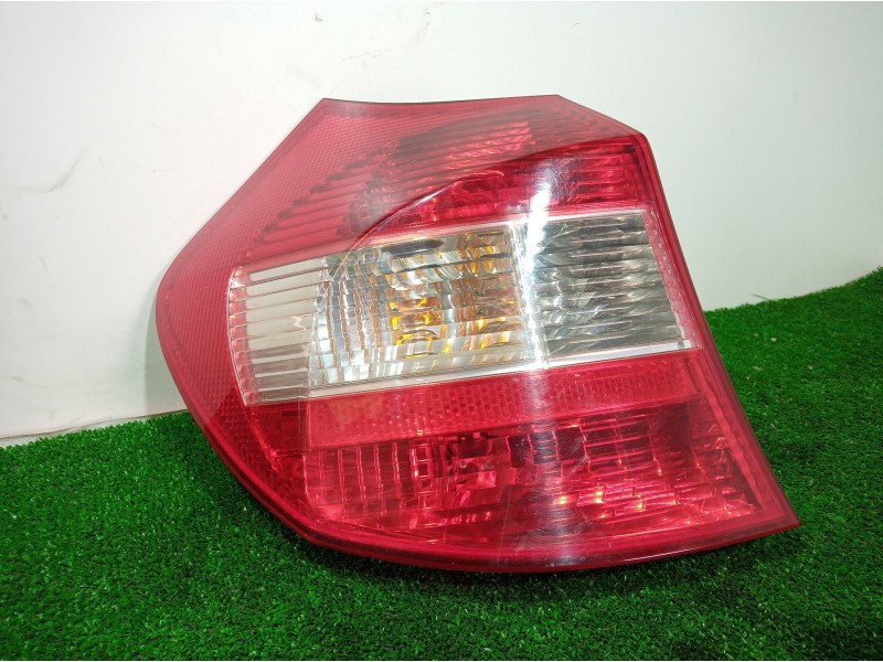 Recambio de piloto trasero izquierdo para bmw serie 1 berlina (e81/e87) 118d referencia OEM IAM 692450112 692450112 692450112