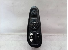 Recambio de mando elevalunas delantero izquierdo para hyundai coupe (j2) referencia OEM IAM 9357027000 9357027000 9357027000