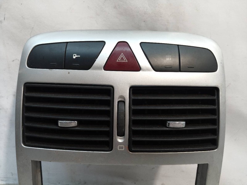 Recambio de aireador para peugeot 307 cc (s2) básico referencia OEM IAM   