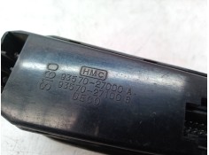 Recambio de mando elevalunas delantero izquierdo para hyundai coupe (j2) referencia OEM IAM 9357027000 9357027000 9357027000 2
