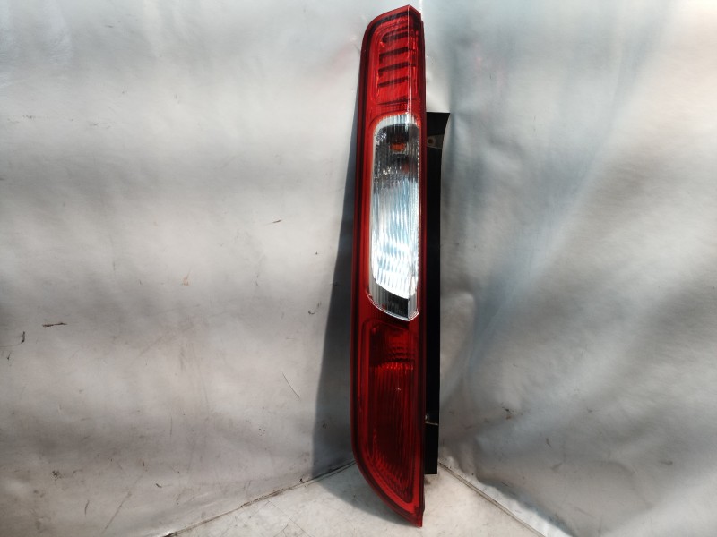 Recambio de piloto trasero izquierdo para ford focus berlina (cap) titanium referencia OEM IAM 4M5113405A 4M5113405A 4M5113405A