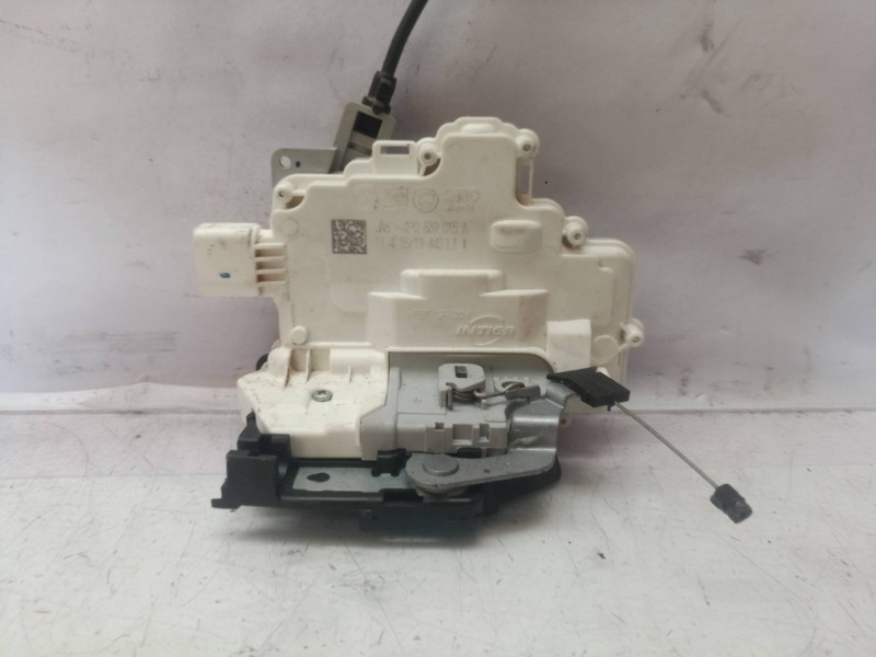 Recambio de cerradura puerta trasera izquierda para seat altea (5p1) reference referencia OEM IAM 1P0839015A 1P0839015A 1P083901