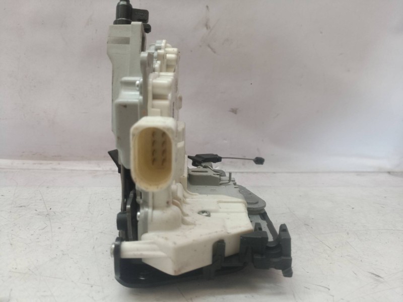 Recambio de cerradura puerta trasera izquierda para seat altea (5p1) reference referencia OEM IAM 1P0839015A 1P0839015A 1P083901