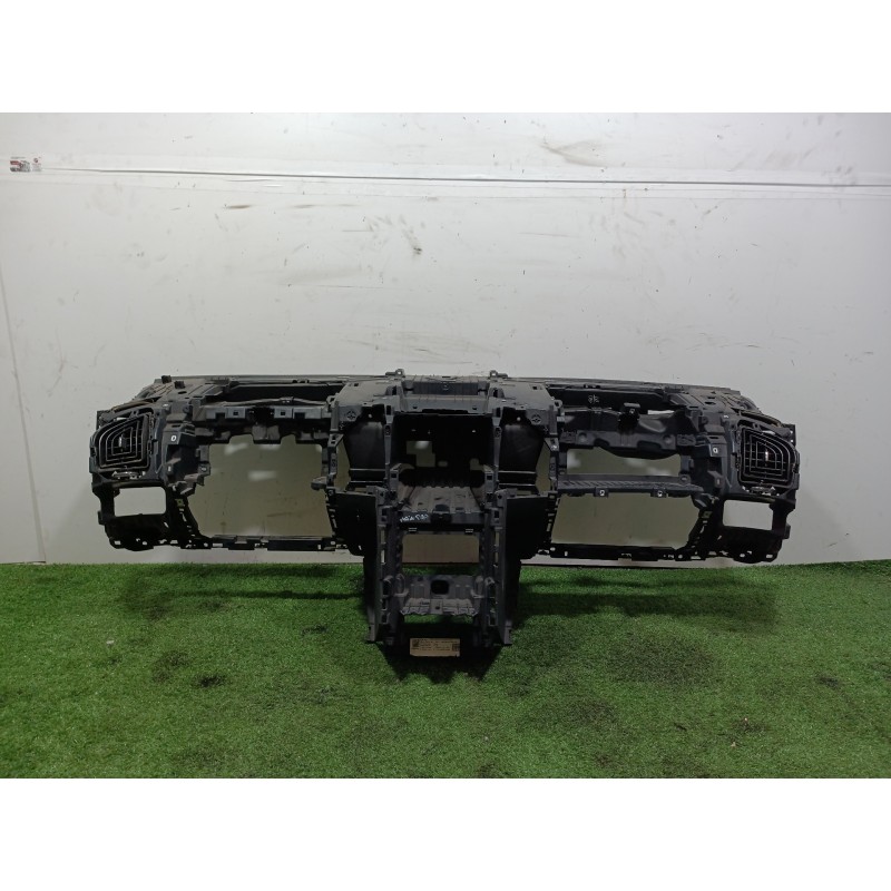 Recambio de salpicadero para mahindra xuv 500 xuv 500 fwd w6 referencia OEM IAM 1801BAA10911N 0112AAW00750N 0112AAW06730N