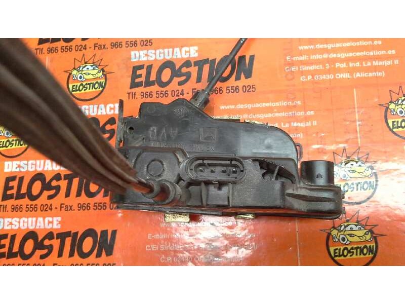 Recambio de cerradura puerta delantera derecha para renault laguna ii (bg0) referencia OEM IAM   