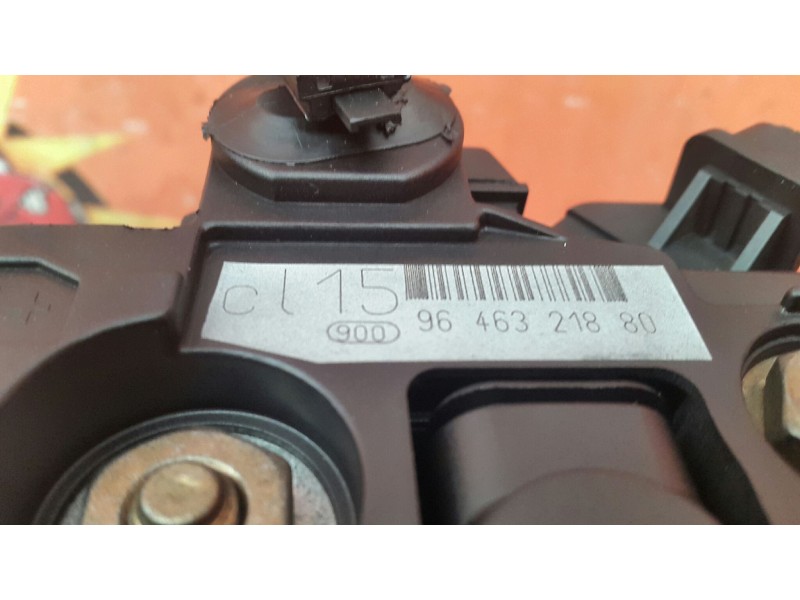 Recambio de alternador para citroën c5 berlina attraction referencia OEM IAM 9646321880 0124525035 9646321880