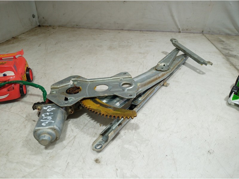 Recambio de elevalunas delantero izquierdo para suzuki ignis rg (fh) gl (5-ptas.) referencia OEM IAM 8346076G 8346076G 8346076