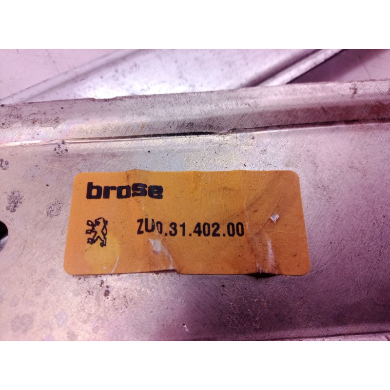 Recambio de elevalunas delantero derecho para peugeot 406 coupe (s1/s2) 2.0 referencia OEM IAM ZU03140200 ZU03140200 ZU03140200