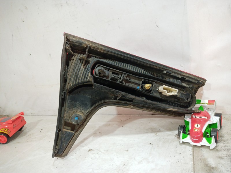 Recambio de piloto trasero maletero derecho para citroën c5 berlina attraction referencia OEM IAM 89034081X31 89034081X31 890340