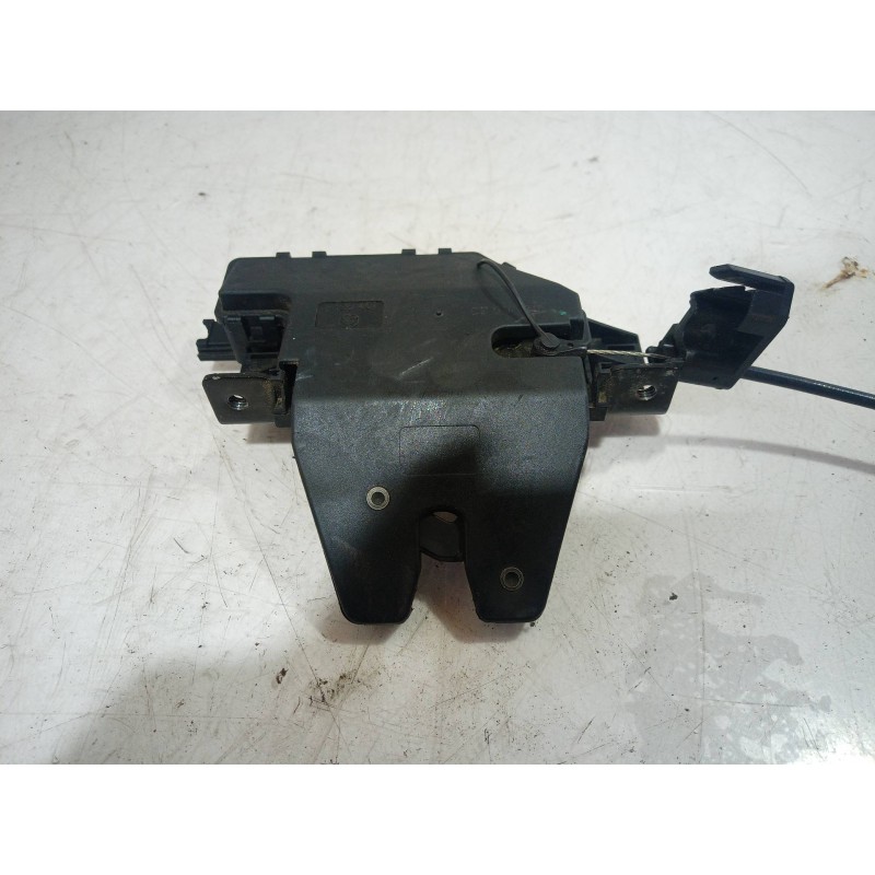 Recambio de cerradura maletero / porton para bmw serie 1 berlina (e81/e87) referencia OEM IAM 8196401 8196401 8196401