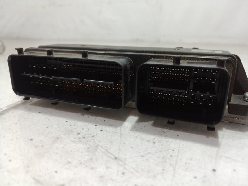 Recambio de centralita motor uce para toyota rav 4 (a3) executive referencia OEM IAM 8966142C11 8966142C11 8966142C11