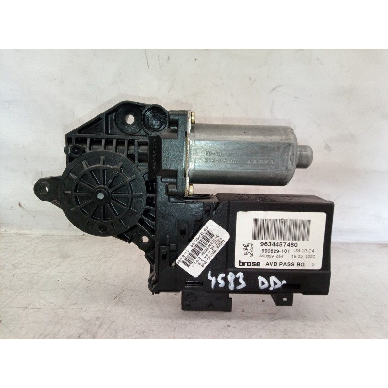 Recambio de motor elevalunas delantero derecho para peugeot 307 break / sw (s1) break xr referencia OEM IAM 9634457480 963445748