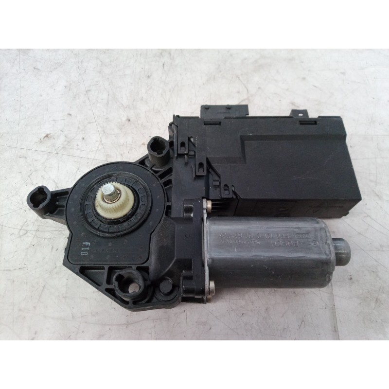 Recambio de motor elevalunas delantero derecho para peugeot 307 break / sw (s1) break xr referencia OEM IAM 9634457480 963445748