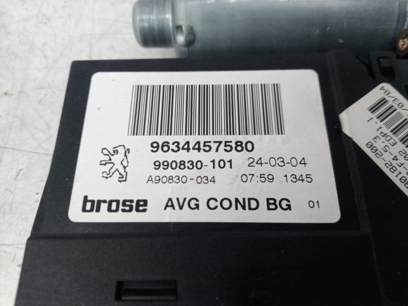 Recambio de motor elevalunas delantero izquierdo para peugeot 307 break / sw (s1) break xr referencia OEM IAM 0130821767 0130821