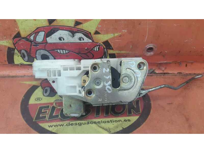 Recambio de cerradura puerta delantera derecha para mitsubishi montero sport (k90) 3.0 v6 gls referencia OEM IAM   