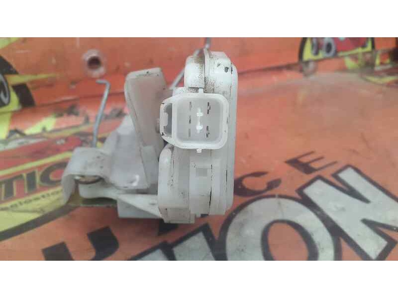 Recambio de cerradura puerta delantera derecha para mitsubishi montero sport (k90) 3.0 v6 gls referencia OEM IAM   