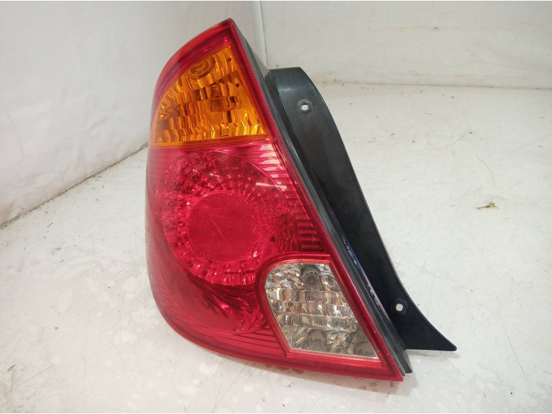 Recambio de piloto trasero izquierdo para hyundai accent (lc) gls referencia OEM IAM 92401257 92401257 92401257