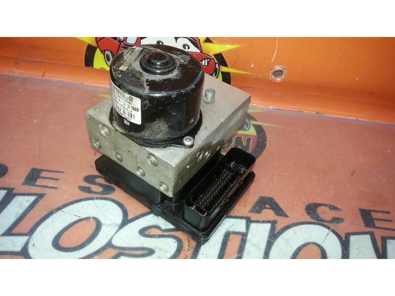Recambio de abs para mercedes-benz clase c (w203) berlina 1.8 cat referencia OEM IAM A2034310812Q02  