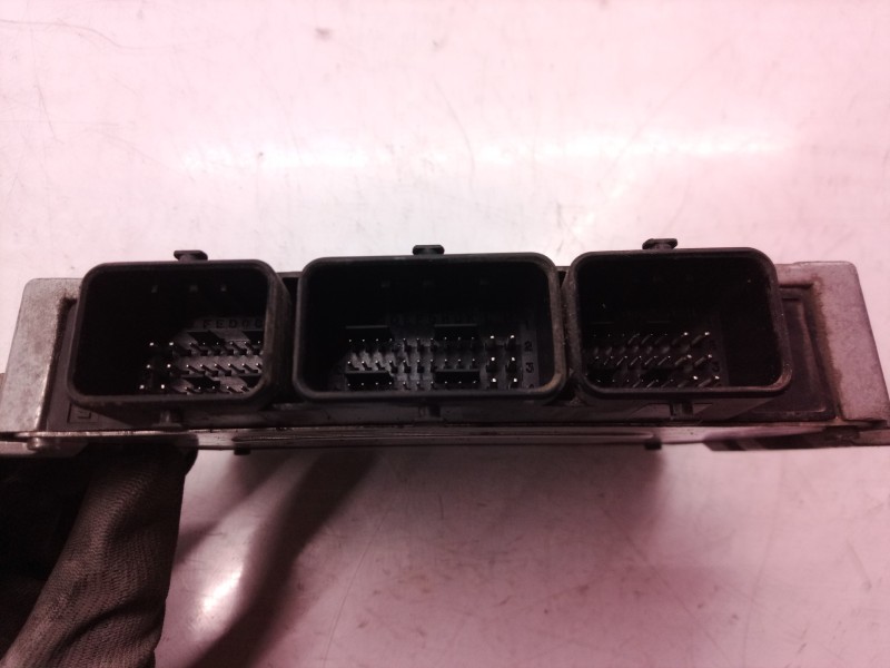 Recambio de centralita motor uce para peugeot 206 berlina e-music referencia OEM IAM 963770618005 963770618005 9643134680 Recambio de centralita motor uce para peugeot 206 berlina e-music referencia OEM IAM 963770618005 963770618005 9643134680