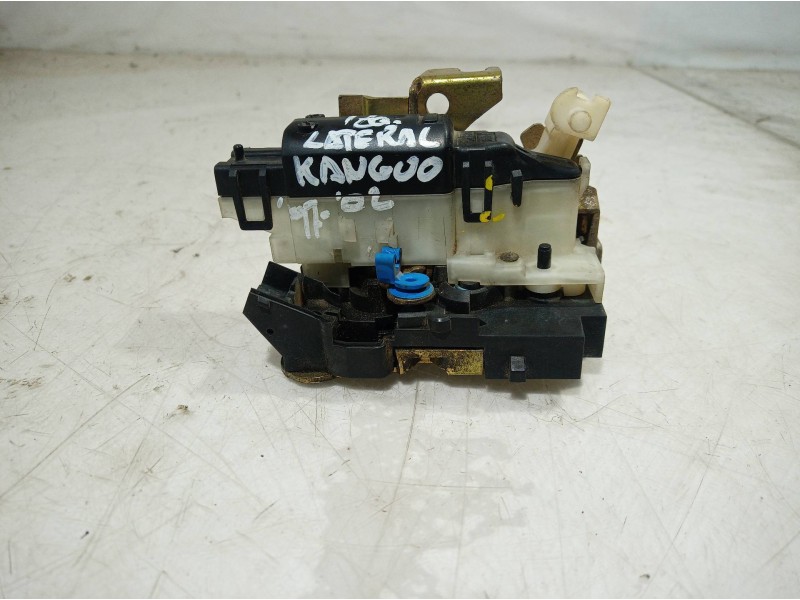 Recambio de cerradura puerta lateral izquierda para renault kangoo (f/kc0) referencia OEM IAM   