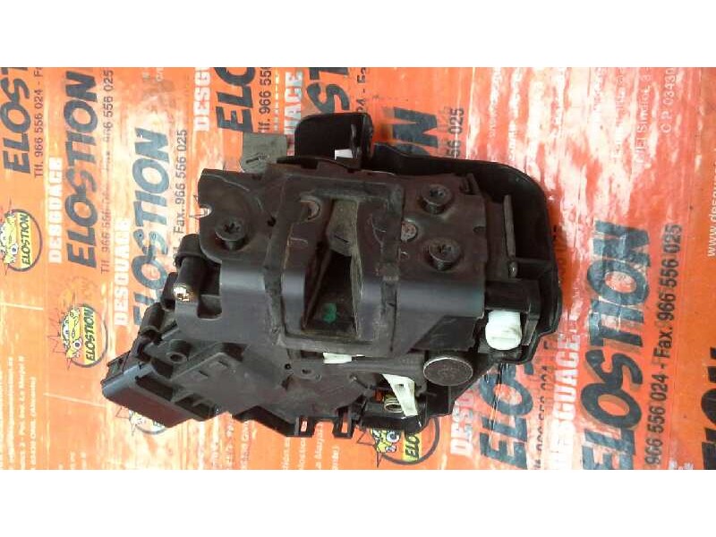 Recambio de cerradura puerta trasera izquierda para ford focus berlina (cap) referencia OEM IAM   