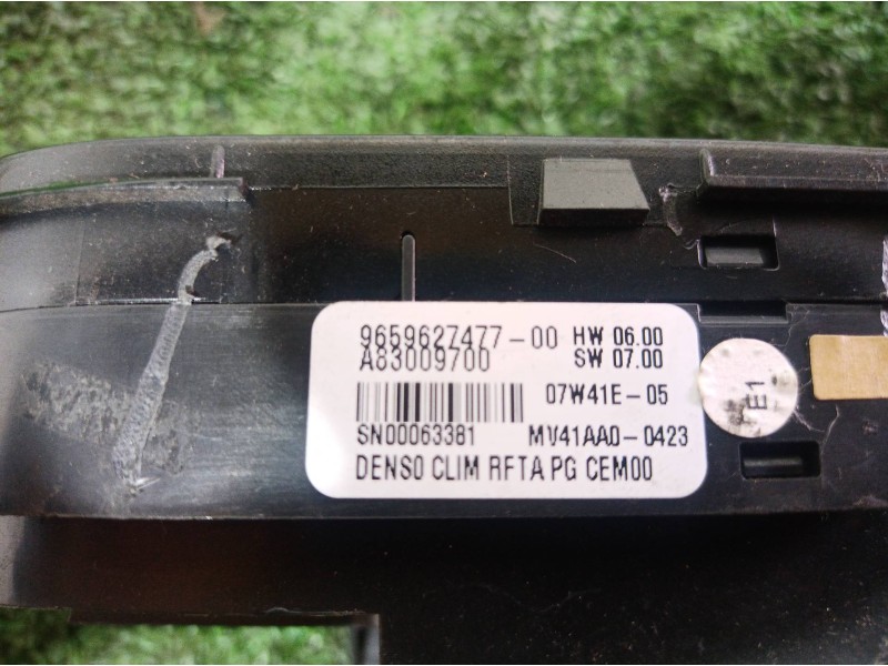 Recambio de mando climatizador para citroën c4 picasso business class referencia OEM IAM 965962747700 965962747700 A83009700