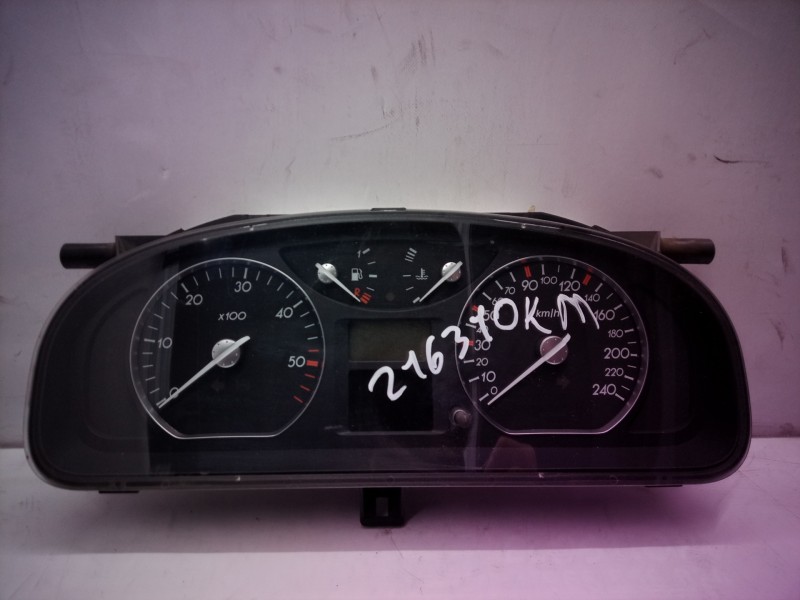 Recambio de cuadro instrumentos para renault laguna ii (bg0) authentique referencia OEM IAM 8200328449 8200328449 8200328449