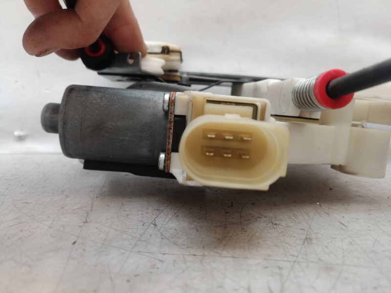 Recambio de elevalunas trasero derecho para ford s-max (ca1) trend referencia OEM IAM 0130822287 0130822287 0130822287