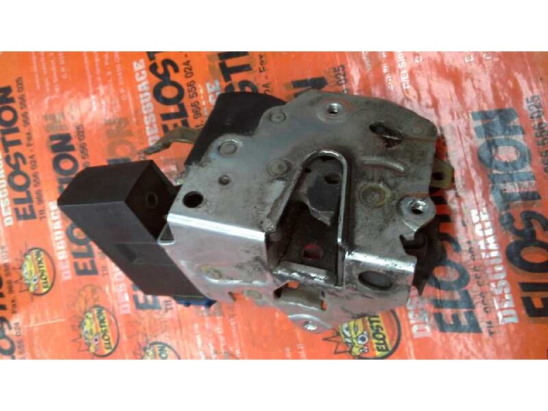 Recambio de cerradura puerta trasera derecha para bmw serie 3 berlina (e36) referencia OEM IAM   